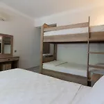Ozbay Πανσιόν 2*