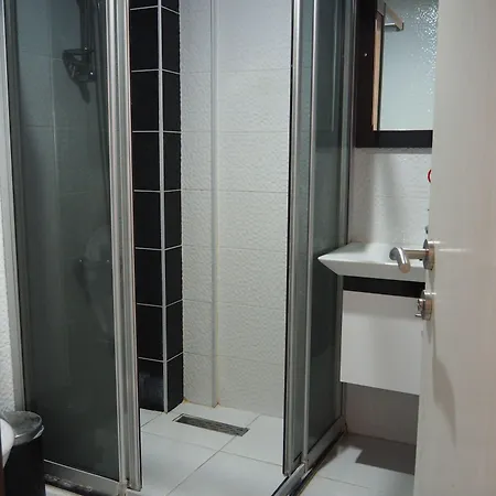 オズバイ ゲストハウス