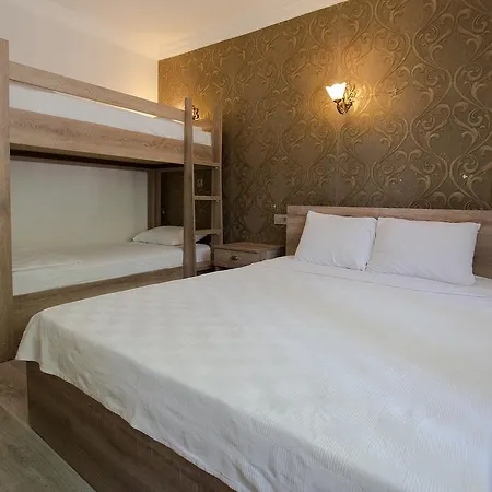 ゲストハウス オズバイ