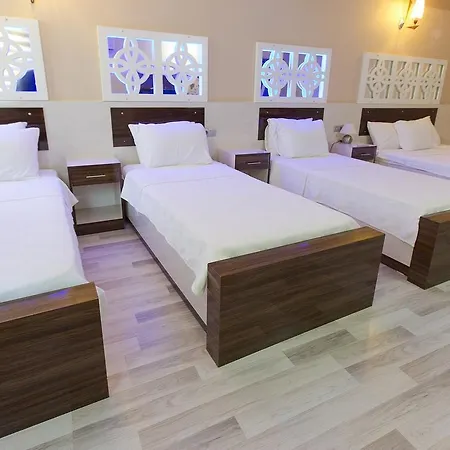 オズバイ ゲストハウス